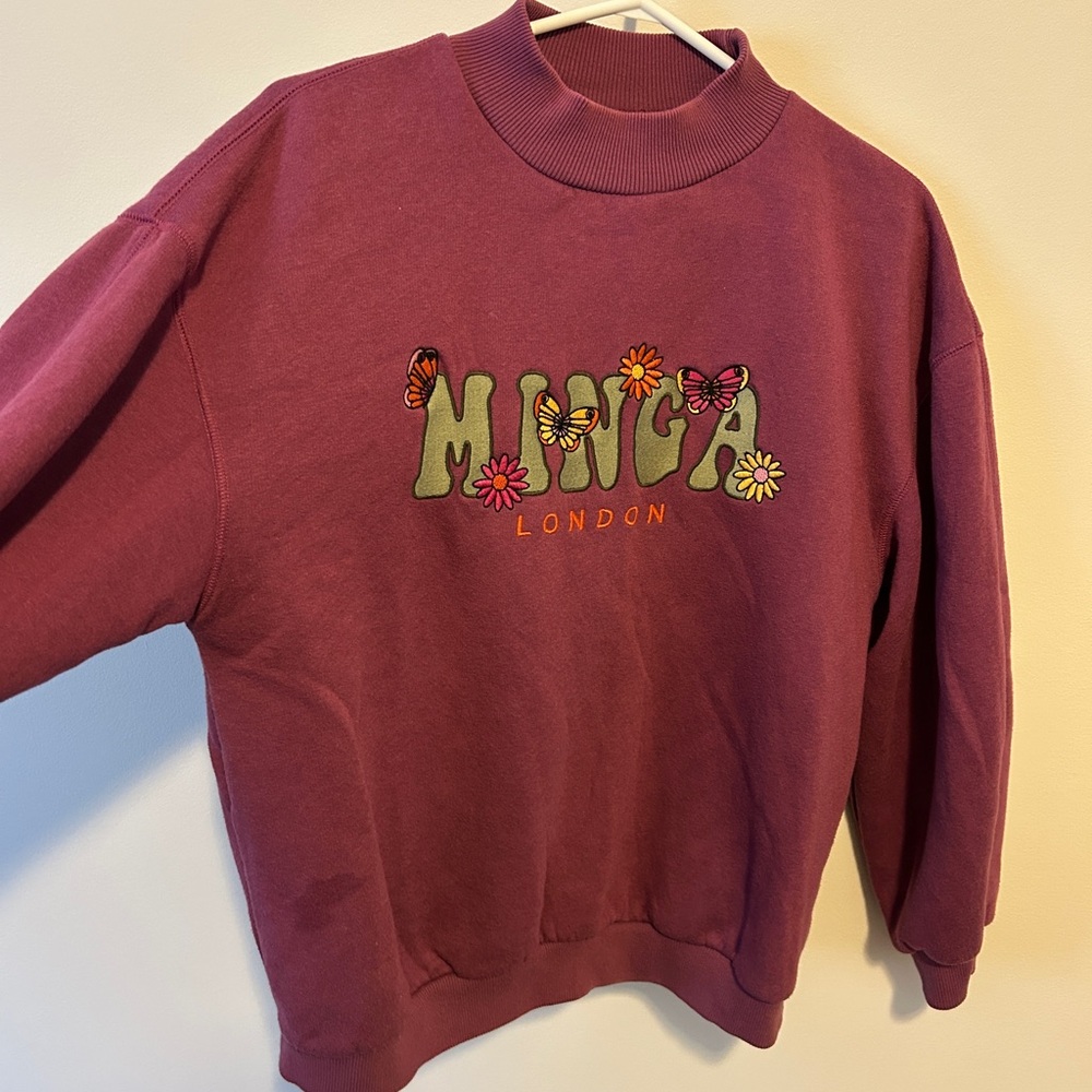 💜 2 for $30 / Minga Flowers & Butterfly High Neck Sweater